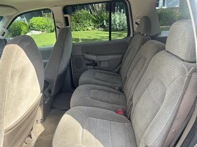2002 Ford Explorer XLT 4dr XLT - Photo 10 - North Hollywood, CA 91601