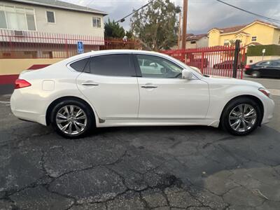 2011 INFINITI M37   - Photo 6 - North Hollywood, CA 91601