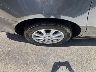 2011 Buick Lucerne CX - Photo 4 - North Hollywood, CA 91601