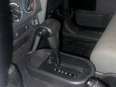 2008 Jeep Wrangler Unlimited Rubicon   - Photo 24 - North Hollywood, CA 91601