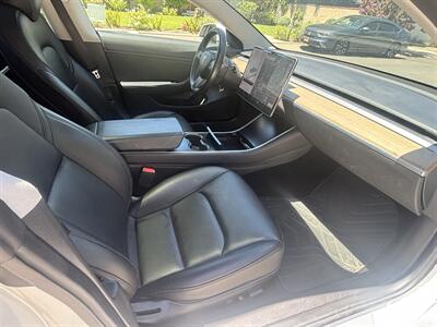 2019 Tesla Model 3 Long Range - Photo 16 - North Hollywood, CA 91601