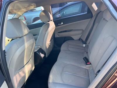 2018 Kia Optima LX   - Photo 6 - North Hollywood, CA 91601