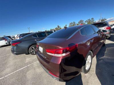 2018 Kia Optima LX   - Photo 3 - North Hollywood, CA 91601