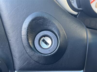 2005 Porsche 911 Carrera 4S   - Photo 36 - North Hollywood, CA 91601