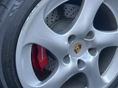 2005 Porsche 911 Carrera 4S   - Photo 44 - North Hollywood, CA 91601