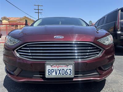 2018 Ford Fusion SE   - Photo 2 - North Hollywood, CA 91601