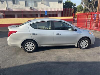 2013 Nissan Versa 1.6 SV   - Photo 5 - North Hollywood, CA 91601