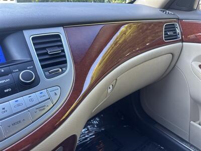 2014 Hyundai Genesis 3.8L   - Photo 19 - North Hollywood, CA 91601