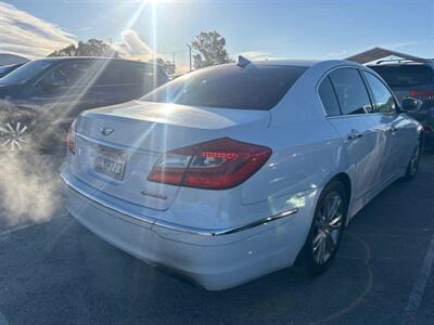 2014 Hyundai Genesis 3.8L   - Photo 4 - North Hollywood, CA 91601