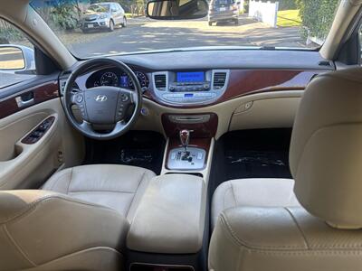 2014 Hyundai Genesis 3.8L   - Photo 8 - North Hollywood, CA 91601