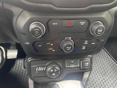 2020 Jeep Renegade Trailhawk   - Photo 20 - North Hollywood, CA 91601