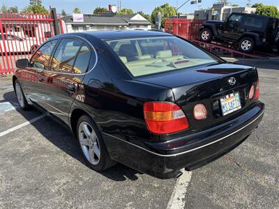 2000 Lexus GS - Photo 5 - North Hollywood, CA 91601