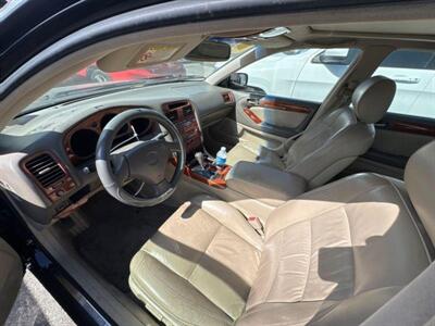 2000 Lexus GS   - Photo 4 - North Hollywood, CA 91601