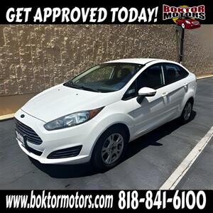 2014 Ford Fiesta SE   - Photo 1 - North Hollywood, CA 91601