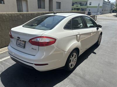 2014 Ford Fiesta SE   - Photo 5 - North Hollywood, CA 91601