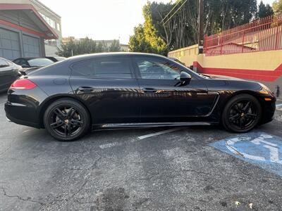 2014 Porsche Panamera   - Photo 5 - North Hollywood, CA 91601