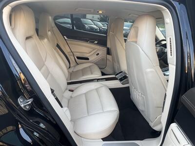 2014 Porsche Panamera   - Photo 63 - North Hollywood, CA 91601