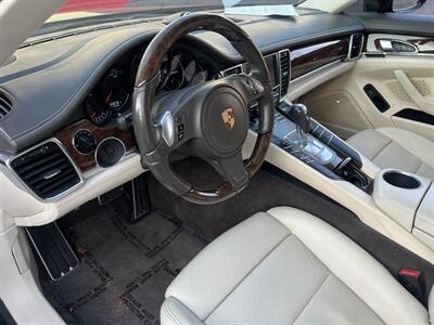 2014 Porsche Panamera   - Photo 36 - North Hollywood, CA 91601