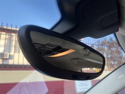 2014 Porsche Panamera   - Photo 30 - North Hollywood, CA 91601