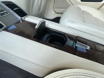 2014 Porsche Panamera   - Photo 71 - North Hollywood, CA 91601