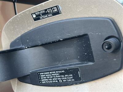 2021 Porsche Macan   - Photo 38 - North Hollywood, CA 91601