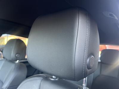 2021 Porsche Macan   - Photo 18 - North Hollywood, CA 91601