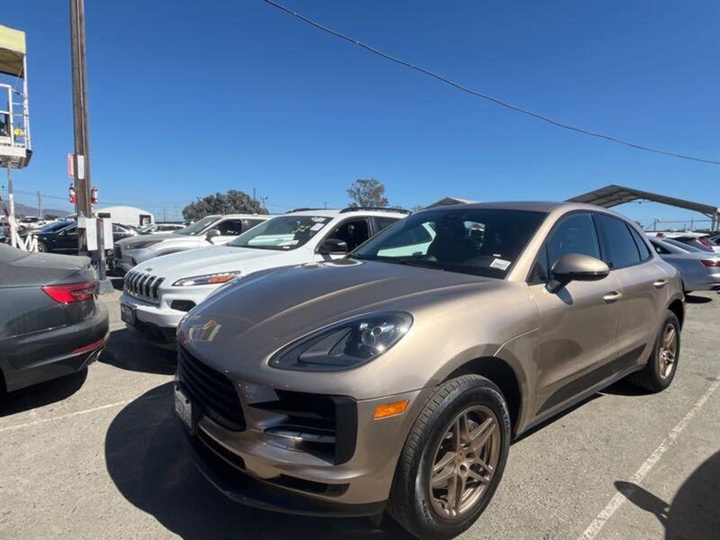 2021 Porsche Macan - Photo 1 - North Hollywood, CA 91601