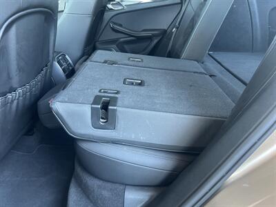 2021 Porsche Macan   - Photo 25 - North Hollywood, CA 91601