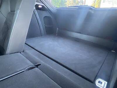 2021 Porsche Macan   - Photo 26 - North Hollywood, CA 91601