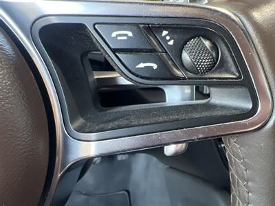 2021 Porsche Macan   - Photo 42 - North Hollywood, CA 91601