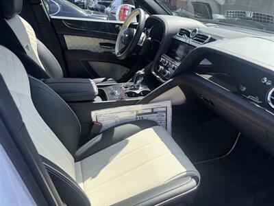 2023 Bentley Bentayga Speed - Photo 13 - North Hollywood, CA 91601
