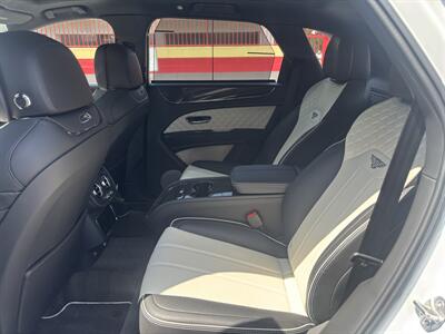 2023 Bentley Bentayga Speed - Photo 9 - North Hollywood, CA 91601
