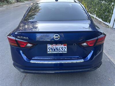 2019 Nissan Altima 2.5 S   - Photo 4 - North Hollywood, CA 91601