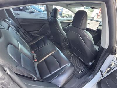 2022 Tesla Model 3   - Photo 7 - North Hollywood, CA 91601