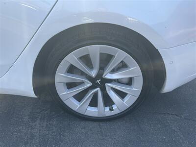 2022 Tesla Model 3 - Photo 48 - North Hollywood, CA 91601