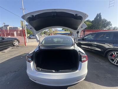 2022 Tesla Model 3 - Photo 7 - North Hollywood, CA 91601