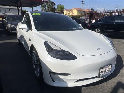 2022 Tesla Model 3 - Photo 2 - North Hollywood, CA 91601