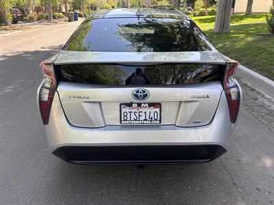2017 Toyota Prius Two Eco - Photo 2 - North Hollywood, CA 91601