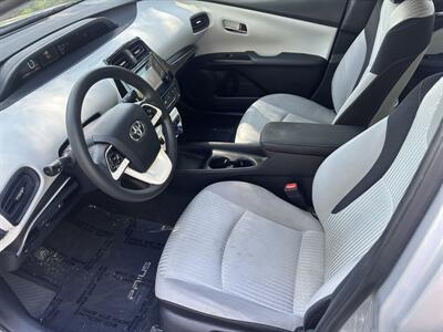 2017 Toyota Prius Two Eco - Photo 13 - North Hollywood, CA 91601