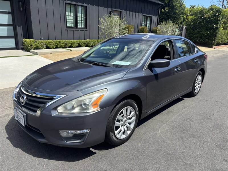 2013 Nissan Altima 2.5 S CVT's photo