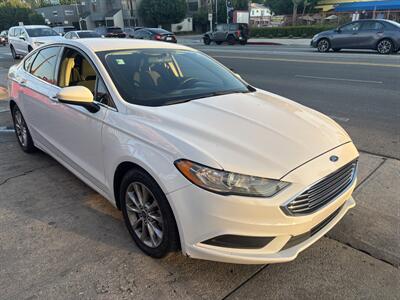 2017 Ford Fusion SE   - Photo 3 - North Hollywood, CA 91601