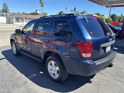 2005 Jeep Grand Cherokee Laredo   - Photo 3 - North Hollywood, CA 91601