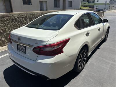 2018 Nissan Altima 2.5 SL   - Photo 7 - North Hollywood, CA 91601