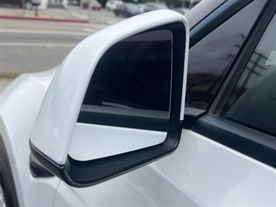 2020 Tesla Model Y Long Range - Photo 12 - North Hollywood, CA 91601