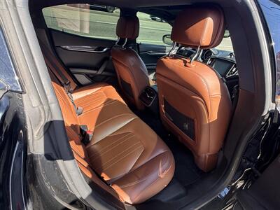 2019 Maserati Ghibli   - Photo 9 - North Hollywood, CA 91601