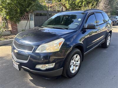 2012 Chevrolet Traverse LS   - Photo 1 - North Hollywood, CA 91601