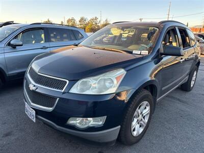 2012 Chevrolet Traverse LS - Photo 1 - North Hollywood, CA 91601