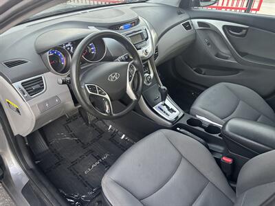 2011 Hyundai ELANTRA GLS   - Photo 20 - North Hollywood, CA 91601