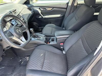 2017 Nissan Rogue SV - Photo 9 - North Hollywood, CA 91601