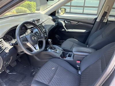 2017 Nissan Rogue SV - Photo 10 - North Hollywood, CA 91601